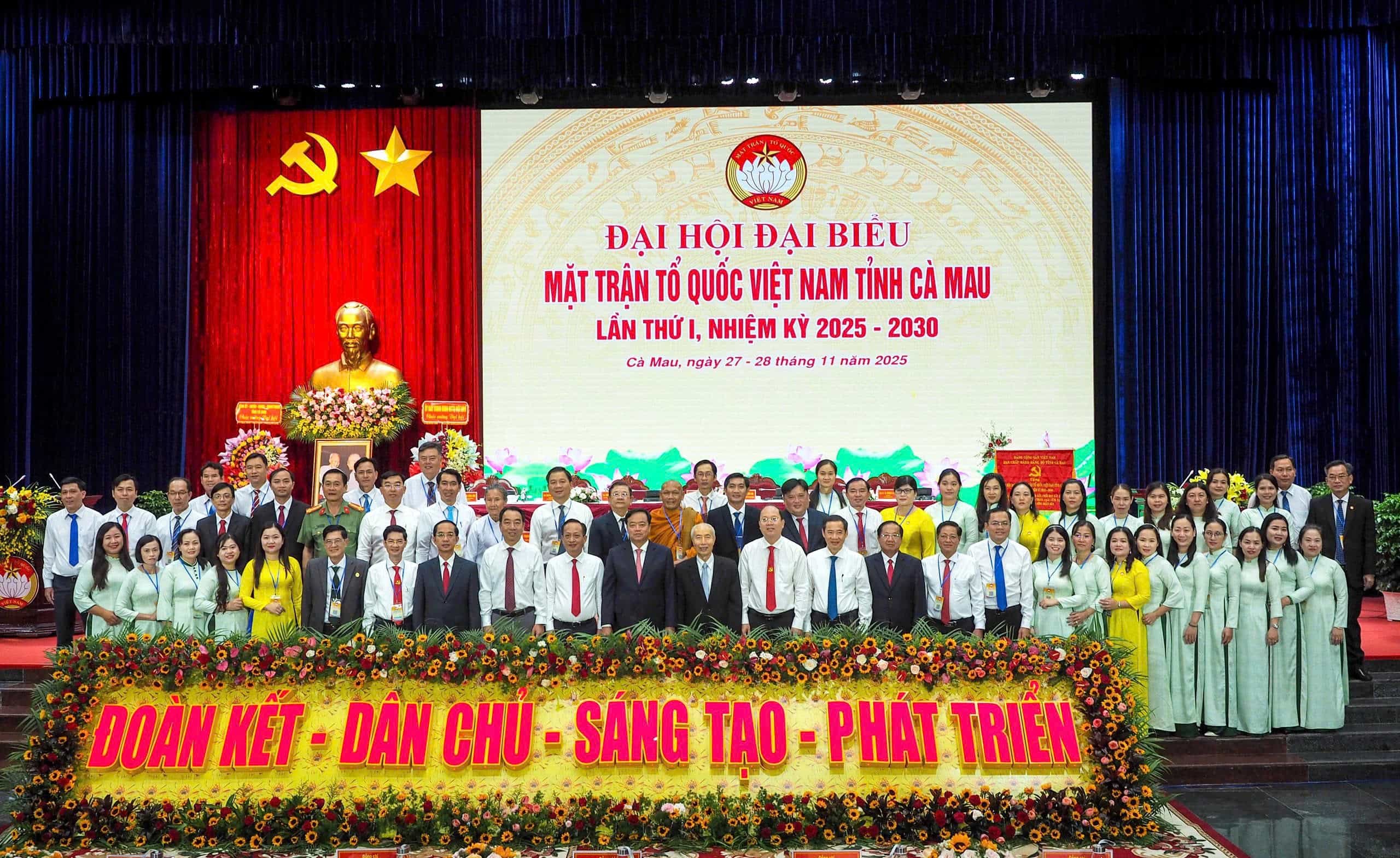 HÌNH ẢNH ĐẠI HỘI